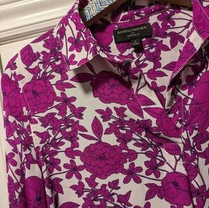 Banana Republic Shirt Floral Purple Long sleeve size S